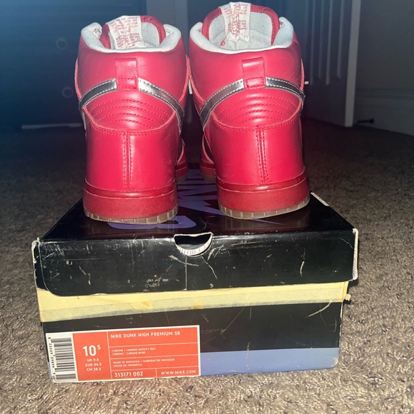Nike Dunk Premium SB High Mork & Mindy
Size 10.5 - Picture 6 of 11